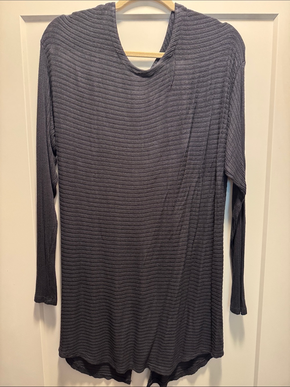 Soft Daytrip Women’s Long-Sleeve Ribbed Tunic Top. Charcoal Gray XL. Like New!